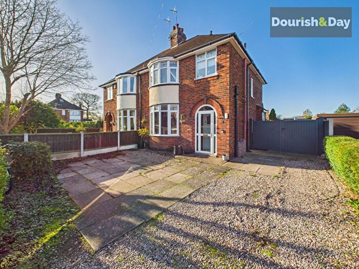 3 Bedroom Semi Detached House For Sale In Windsor Road, Radford Bank, Stafford, ST17