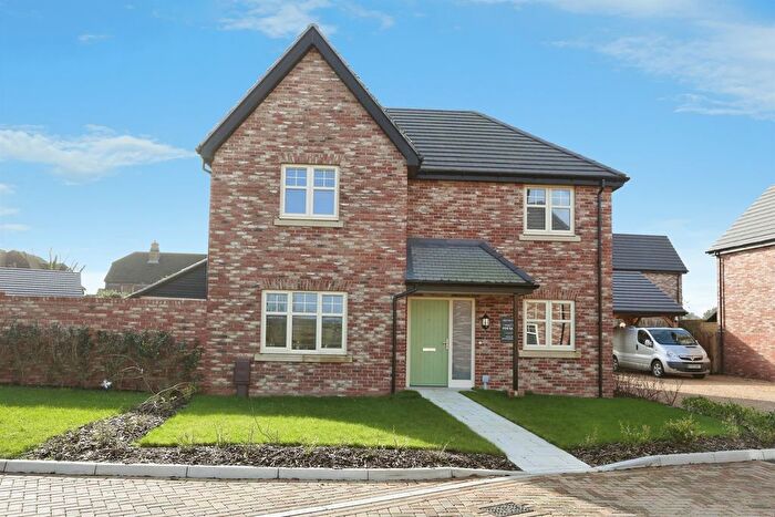 4 Bedroom Detached House For Sale In Crofton View, Fareham, PO14