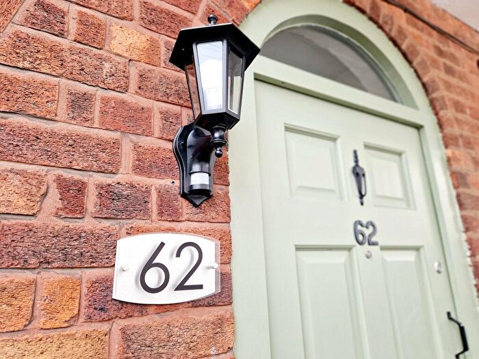 1 Bedroom Apartment To Rent In Whittaker Lane, Prestwich, M25