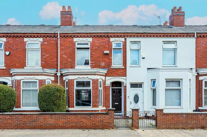 3 Bedroom Terraced House To Rent In North Lonsdale Street, Stretford, Manchester, M32