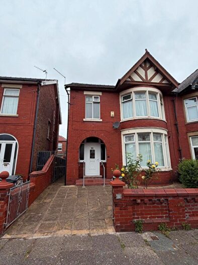 4 Bedroom Semi Detached House To Rent In Longton Road, Blackpool, Lancashire, FY1