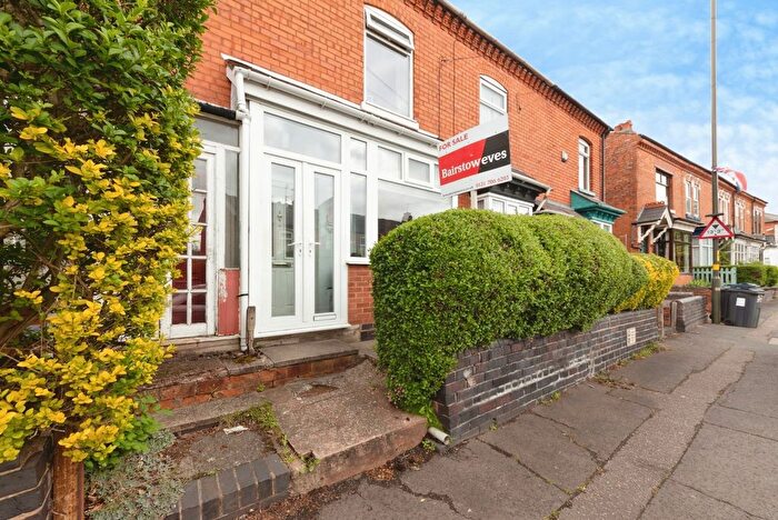 3 Bedroom Terraced House For Sale In Lincoln Road, Birmingham, West Midlands, B27