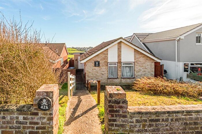 2 Bedroom Detached Bungalow For Sale In Rookery Way, Seaford, BN25