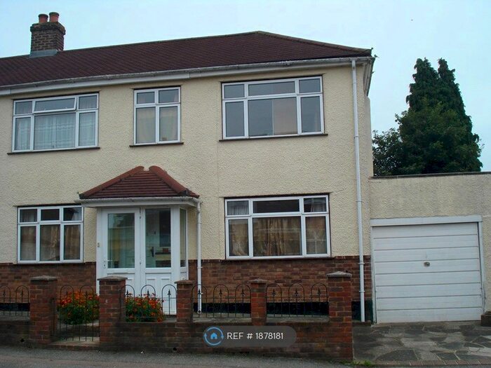 3 Bedroom Semi-Detached House To Rent In Addison Road, Caterham, CR3