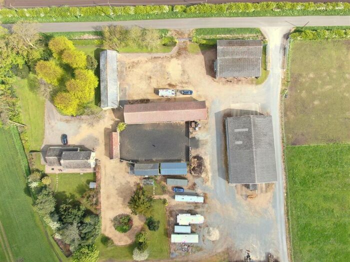 4 Bedroom Detached House For Sale In Bridgehill Road, Newborough, PE6