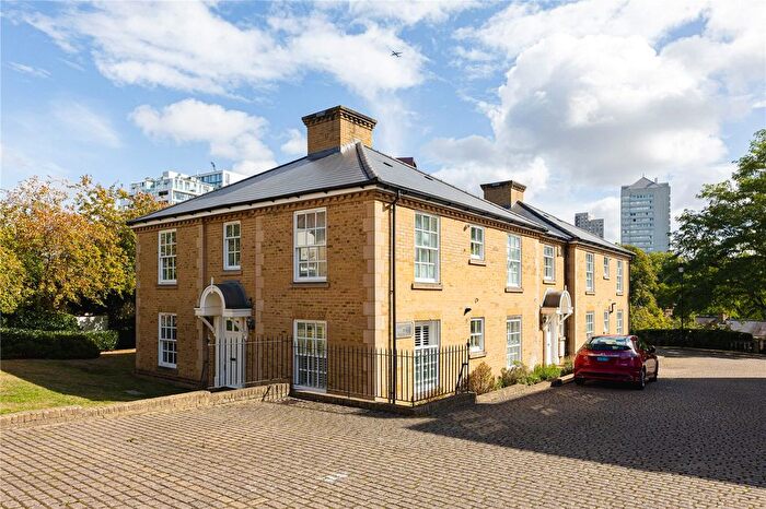 1 Bedroom Flat For Sale In Merton Road, London, SW18