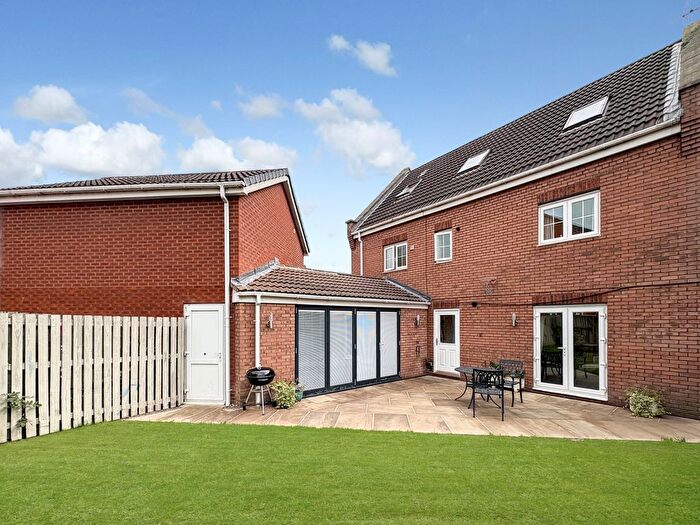 6 Bedroom Detached House For Sale In The Bales, South Milford, Leeds, West Yorkshire, LS25