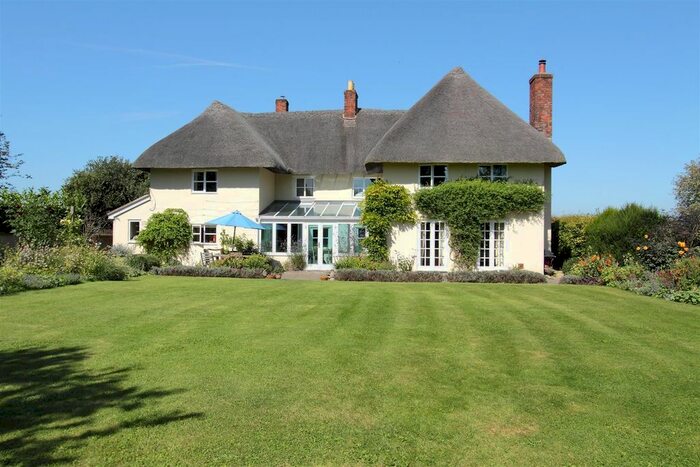 5 Bedroom Property For Sale In Gunville, Grateley, Andover, SP11