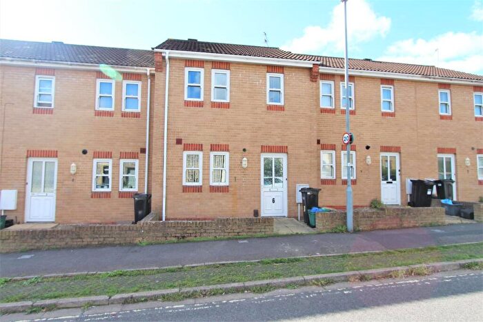 2 Bedroom Terraced House To Rent In Sherwood Road, Keynsham, Bristol, BS31