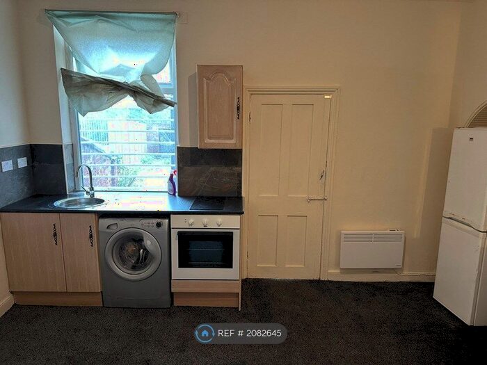 1 Bedroom Flat To Rent In Balby Road, Doncaster, DN4