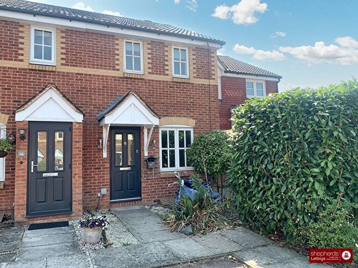 2 Bedroom End Of Terrace House To Rent In Badgers Close, Hertford, SG13