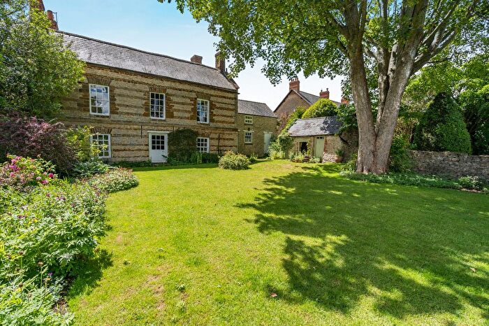 6 Bedroom Detached House For Sale In South Side, Steeple Aston, Bicester, Oxfordshire, OX25