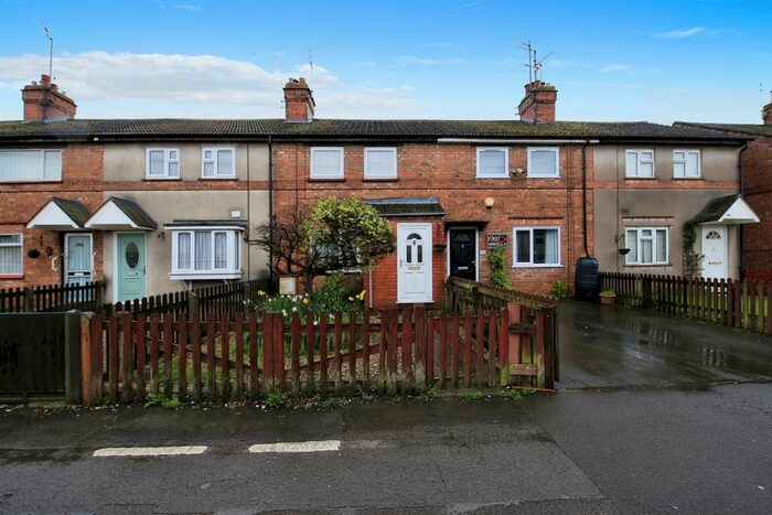3 Bedroom Terraced House For Sale In Queens Road, Spalding, PE11