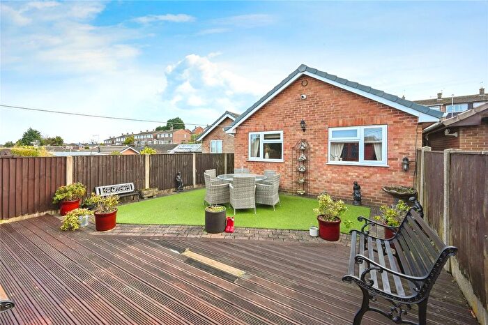 2 Bedroom Bungalow For Sale In Lynnes Close, Blidworth, Mansfield, Nottinghamshire, NG21