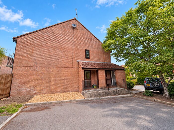 Studio For Sale In Bicknell Gardens, Yeovil, BA21