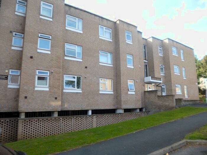 1 Bedroom Flat To Rent In Brunswick Court Church End, Hoddesdon, EN11