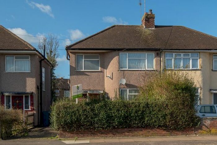 1 Bedroom Maisonette To Rent In Walton Avenue, Harrow, HA2