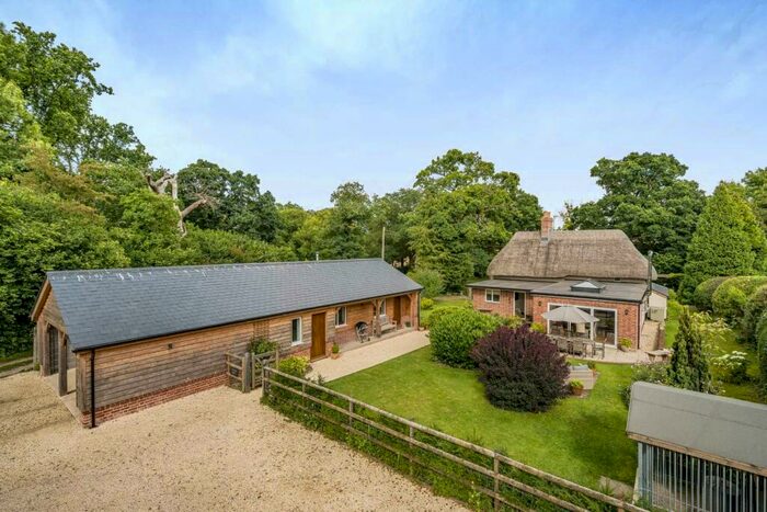 3 Bedroom House For Sale In Winterslow, Wiltshire, SP5