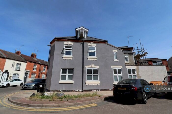 1 Bedroom Flat To Rent In Hunter Street, Northampton, NN1