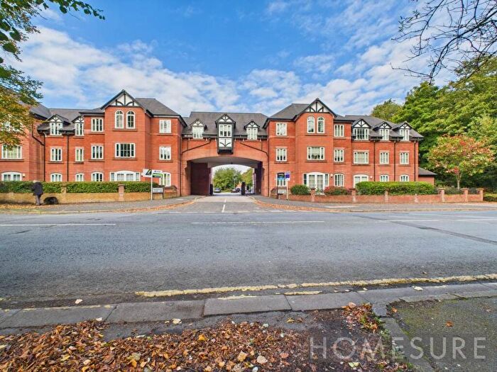 2 Bedroom Flat For Sale In Woodholme Court, Liverpool, L25