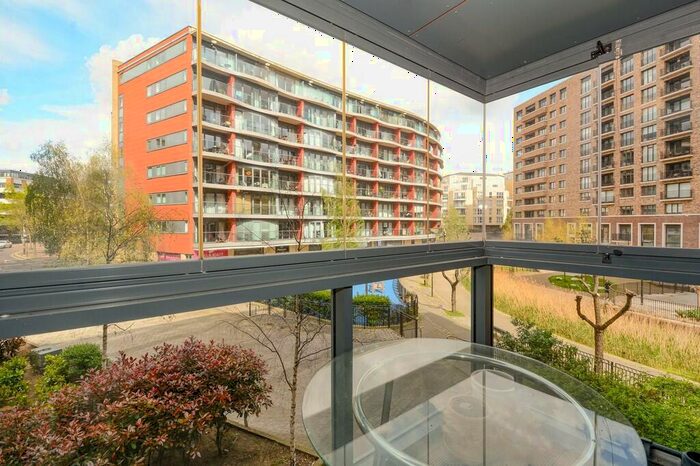 1 Bedroom Apartment To Rent In Montreal House, Surrey Quays Road, SE16