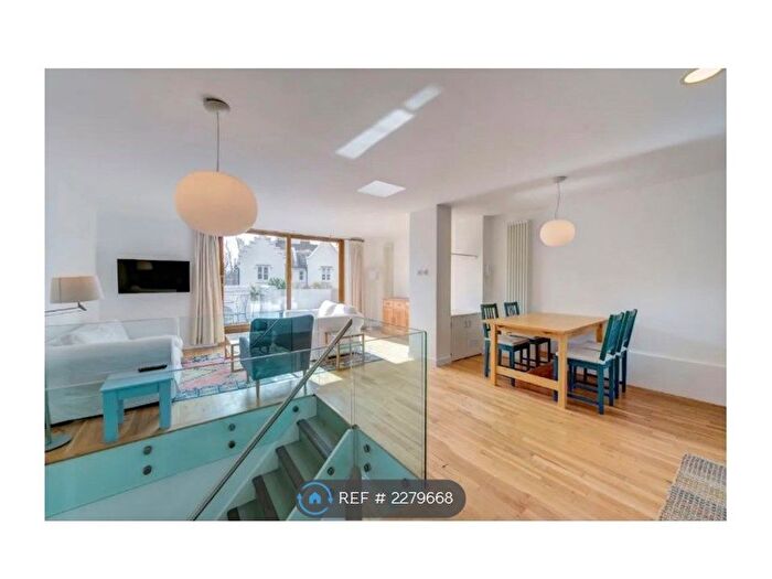 2 Bedroom Flat To Rent In London, London, W2