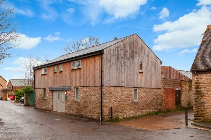 2 Bedroom Apartment To Rent In Bicester Town Centre, OX26