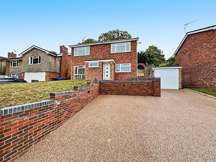 4 Bedroom Detached House For Sale In Badgers Bank, Ipswich, IP2