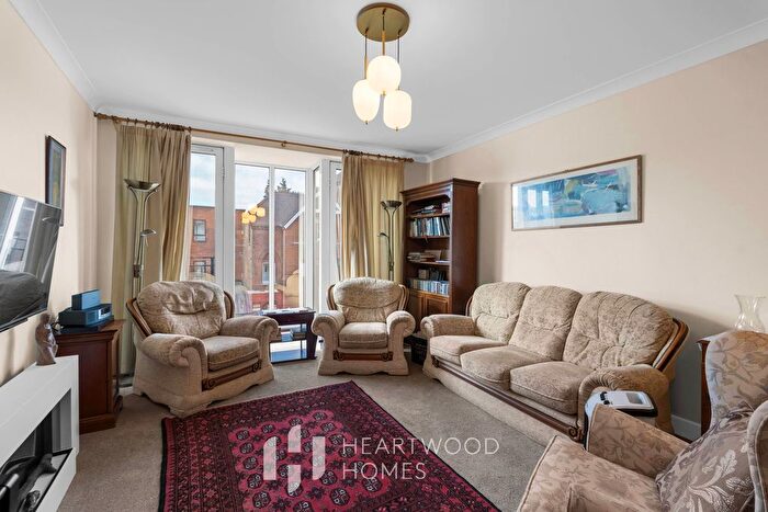 2 Bedroom Flat For Sale In Benedictine Place, , London Road, St. Albans, AL1