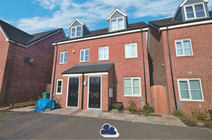 3 Bedroom Semi-Detached House To Rent In Willow Way, Coventry, CV3