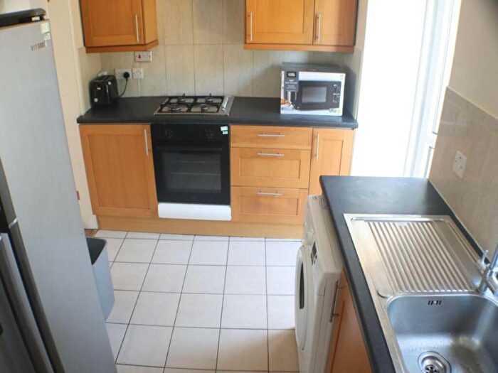 4 Bedroom House To Rent In Bishops Rise, Hatfield, Hertfordshire, AL10