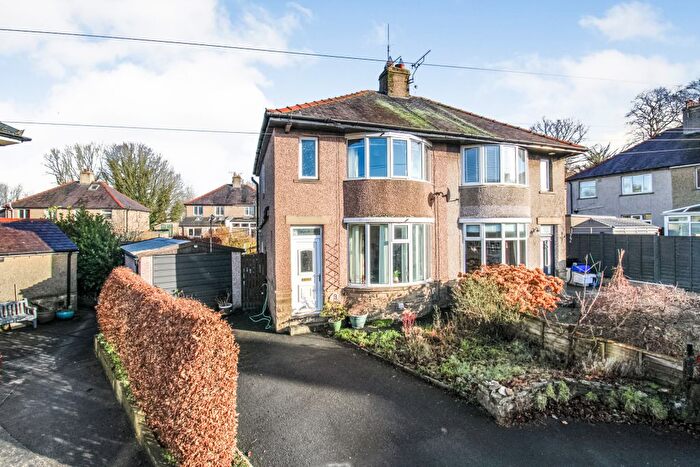 3 Bedroom Semi Detached House For Sale In Ingfield Estate, Settle, North Yorkshire, BD24