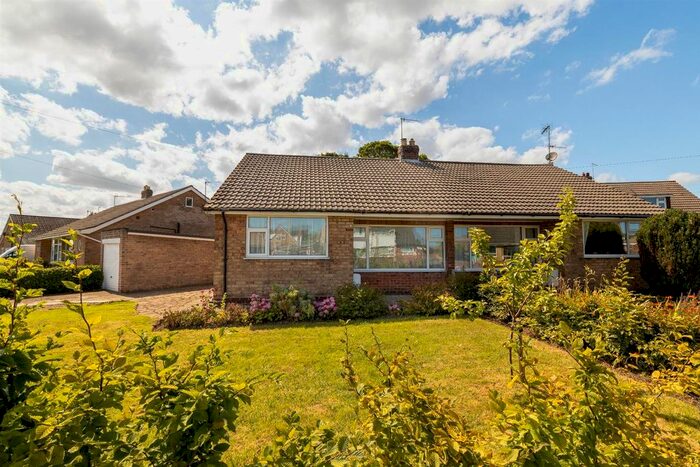 2 Bedroom Semi-Detached Bungalow To Rent In Lodge Close, Cayton, Scarborough, YO11
