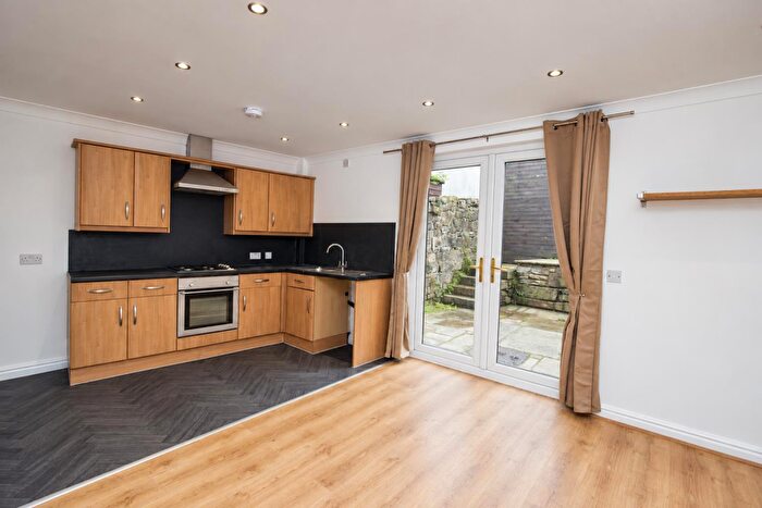 3 Bedroom Terraced House To Rent In Shepherd Street, Darwen, BB3