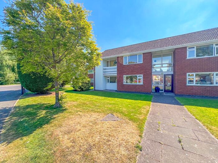 2 Bedroom Flat To Rent In Coniston Way, Nuneaton, CV11