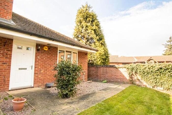 2 Bedroom Bungalow To Rent In Stavely Way, Gamston, Nottingham, Nottinghamshire, NG2