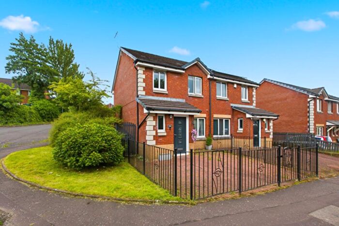 3 Bedroom Semi Detached House To Rent In Shuna Street, Glasgow, G20