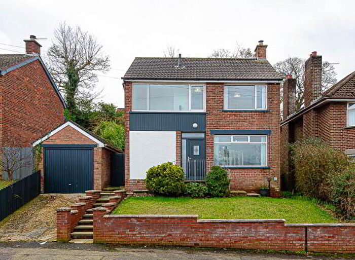 3 Bedroom Detached House For Sale In Gortin Park, Belfast, BT5