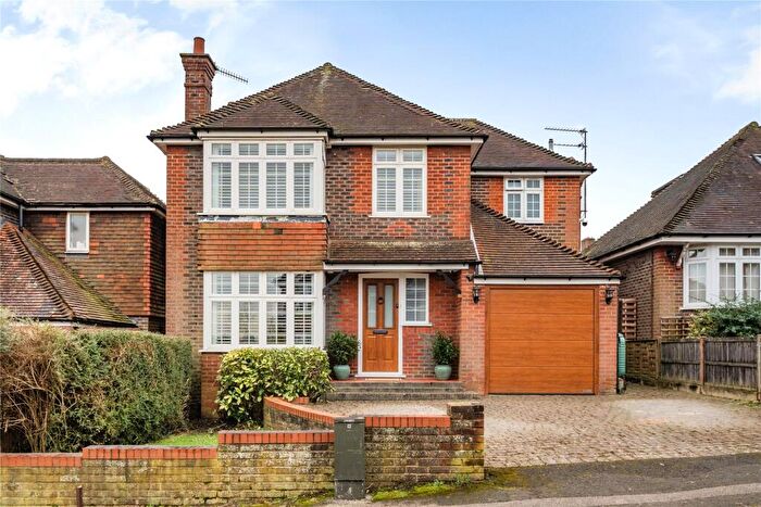 4 Bedroom Detached House For Sale In Ellis Avenue, Onslow Village, Guildford, Surrey, GU2