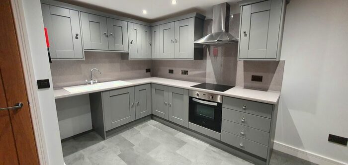 2 Bedroom Flat To Rent In Ancaster Square, Llanwrst, LL26