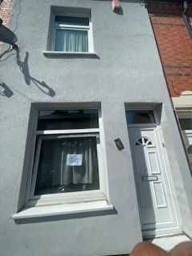 4 Bedroom Terraced House To Rent In Bonsall Street, Leicester, LE5