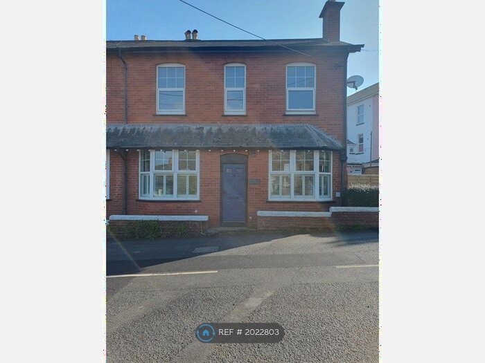 2 Bedroom Terraced House To Rent In Church Street, Dawlish, EX7
