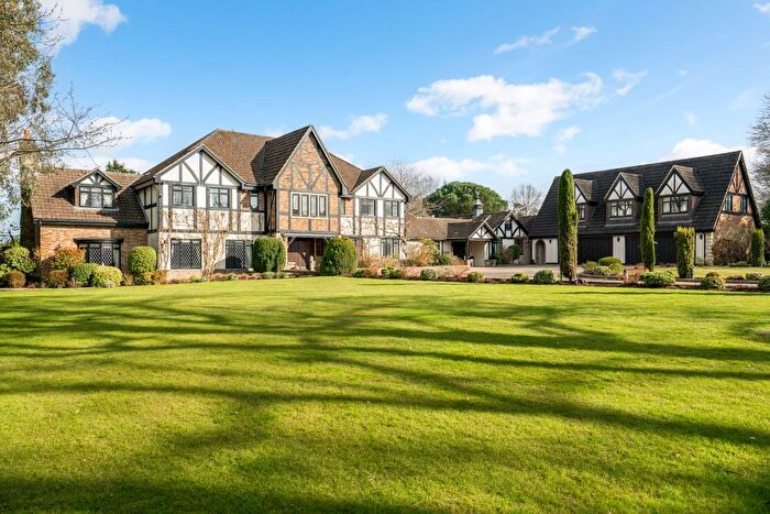 7 Bedroom Detached House For Sale In Stokesheath Road, Oxshott, KT22