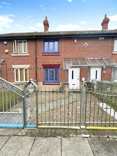2 Bedroom Terraced House For Sale In Duncombe Road, Middlesbrough, TS4