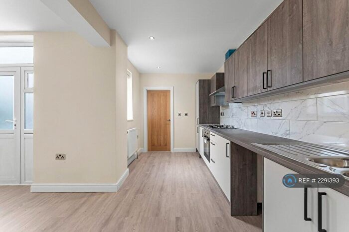 4 Bedroom Terraced House To Rent In Southfields Avenue, Peterborough, PE2