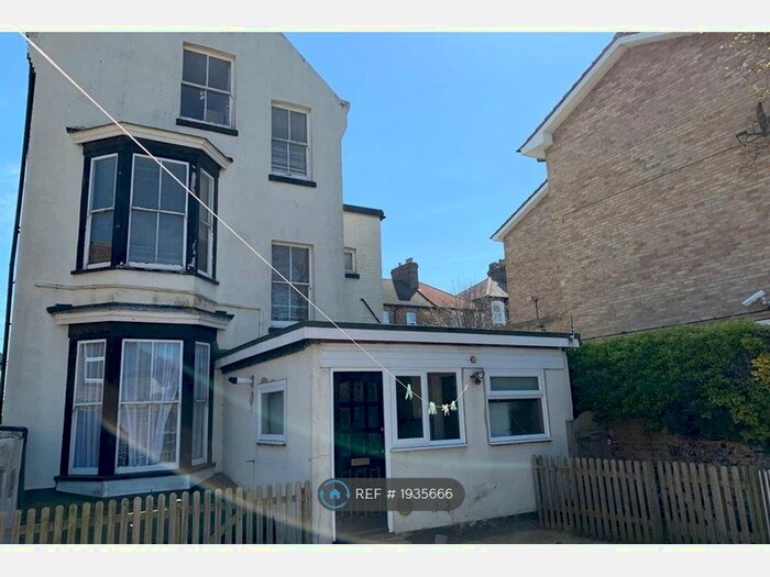 1 Bedroom Flat To Rent In St. Mildreds Road, Ramsgate, CT11