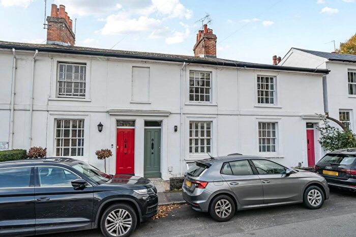 3 Bedroom Terraced House For Sale In St. James Lane, Winchester, SO23