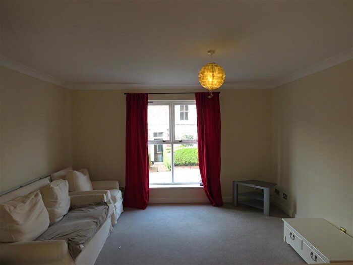 2 Bedroom Apartment To Rent In Waters Edge, Chester, CH1