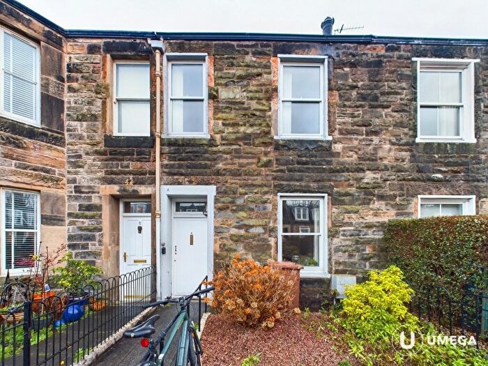 3 Bedroom Terraced House To Rent In West Stanhope Place, West End, Edinburgh, EH12