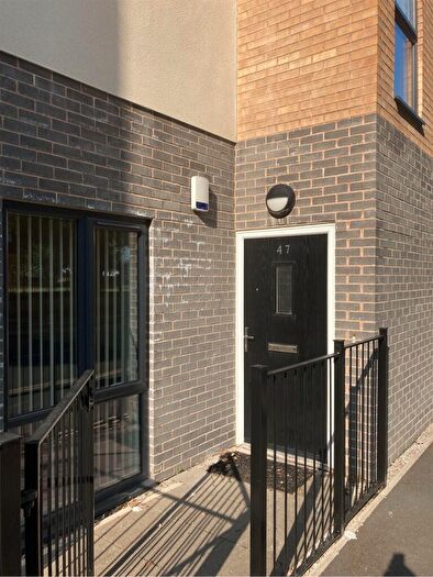 1 Bedroom Flat To Rent In Hulton Street, Manchester, Greater Manchester, M5
